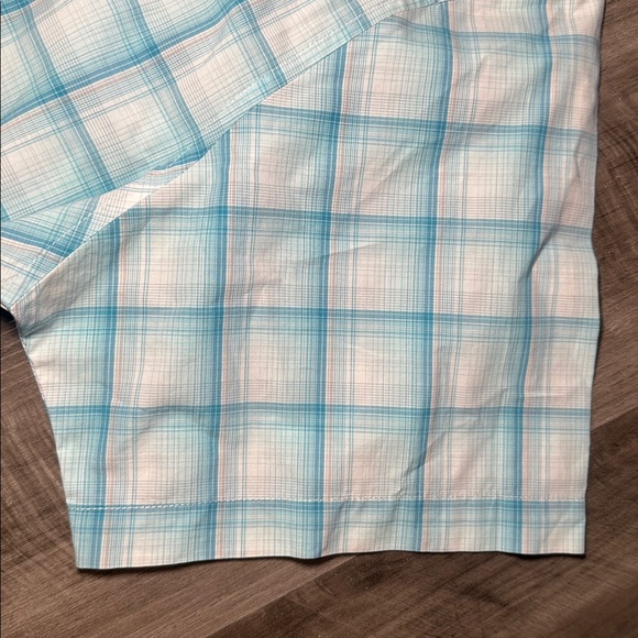 Calvin Klein Light Blue Checkered Plaid Short Sleeve Button Down - 2XL - Picture 4 of 7